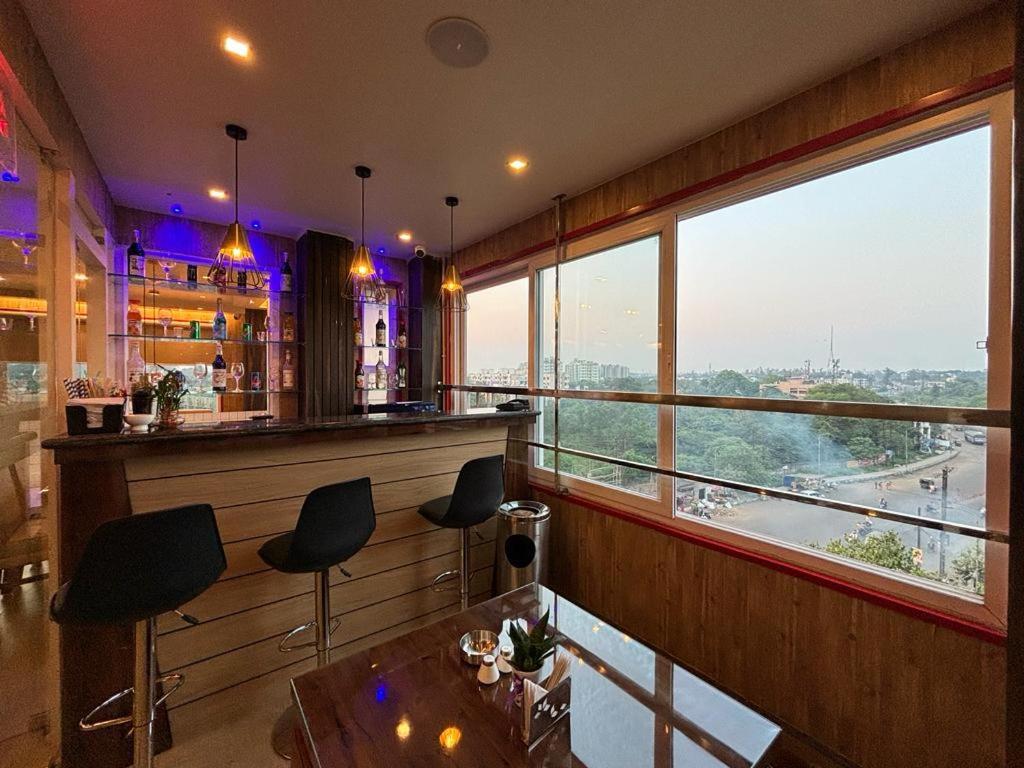 Hotel Golden Orbit Āsansol エクステリア 写真