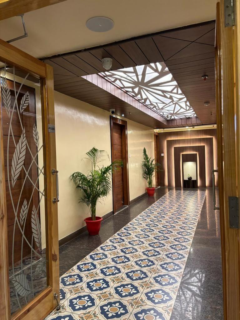 Hotel Golden Orbit Āsansol エクステリア 写真