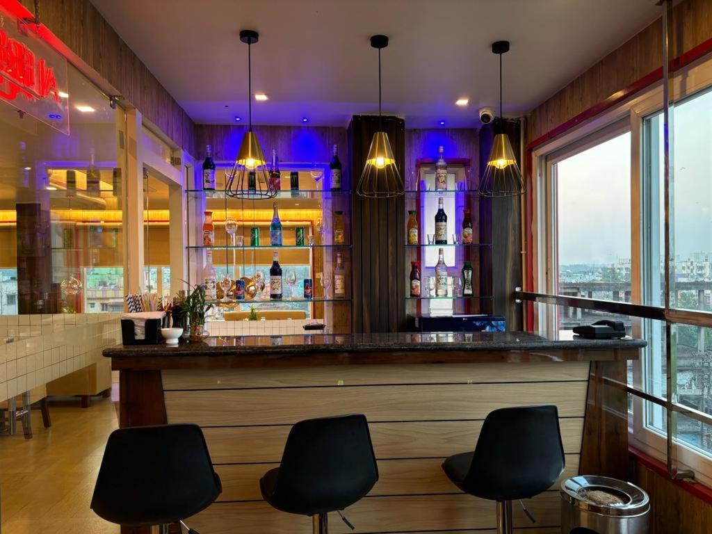 Hotel Golden Orbit Āsansol エクステリア 写真